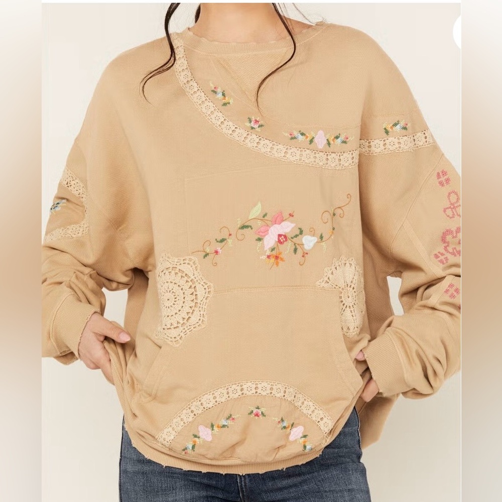 Free People Gram's Attic Oversize Sweatshirt - Picture 5 of 13